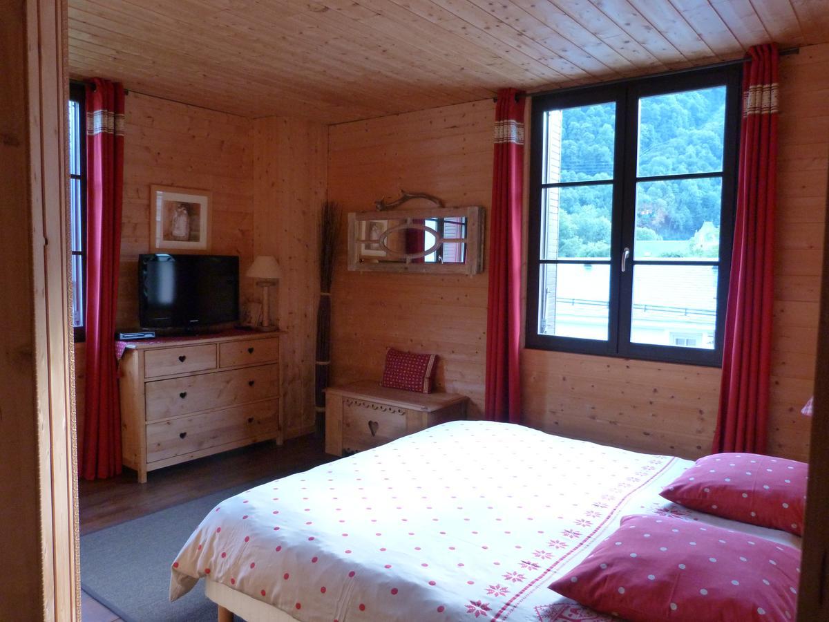 B & B Au Dela Du Temps Saint-Mamet 외부 사진