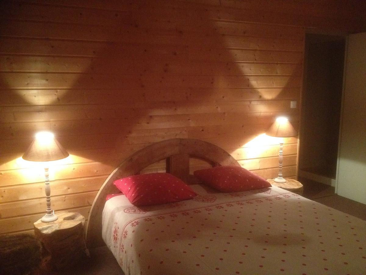 B & B Au Dela Du Temps Saint-Mamet 외부 사진